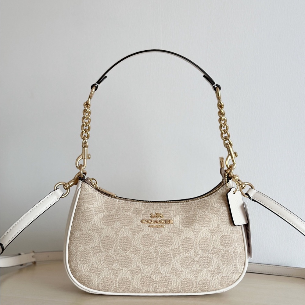 Coach Signature Hobo Shoulder Bag in Chalk/White with Gold Hardware